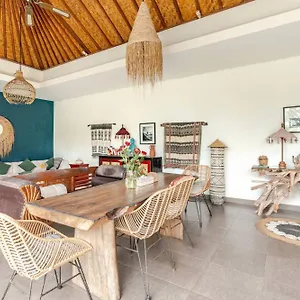 Karma House Ungasan Villa