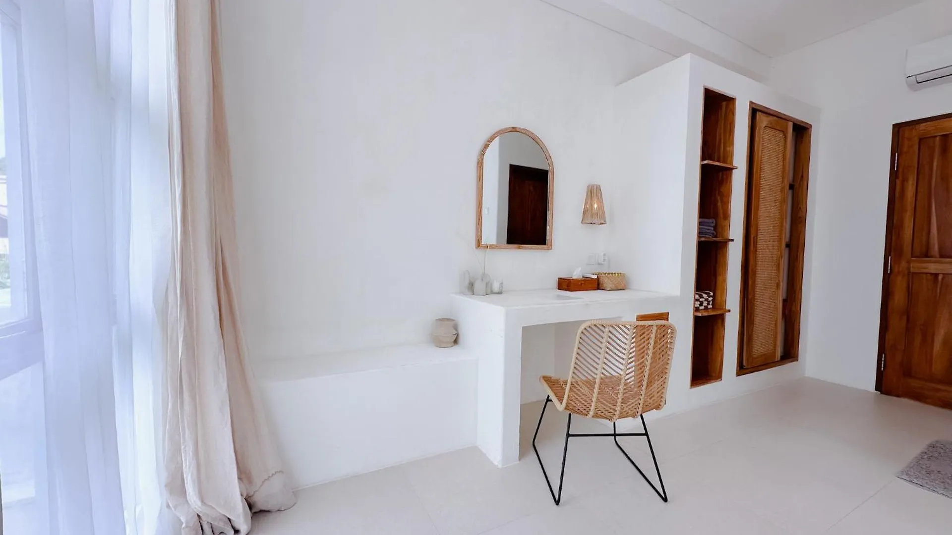Close To Jimbaran Beach, 3Br With Private Pool Indonesia