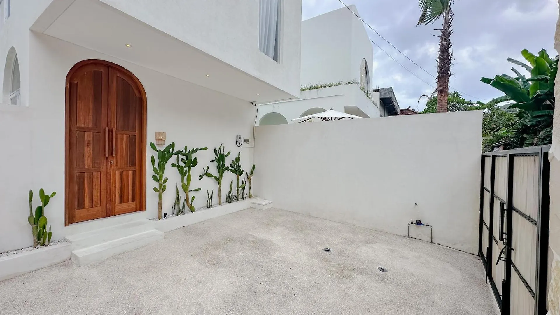 Villa Close To Jimbaran Beach, 3Br With Private Pool