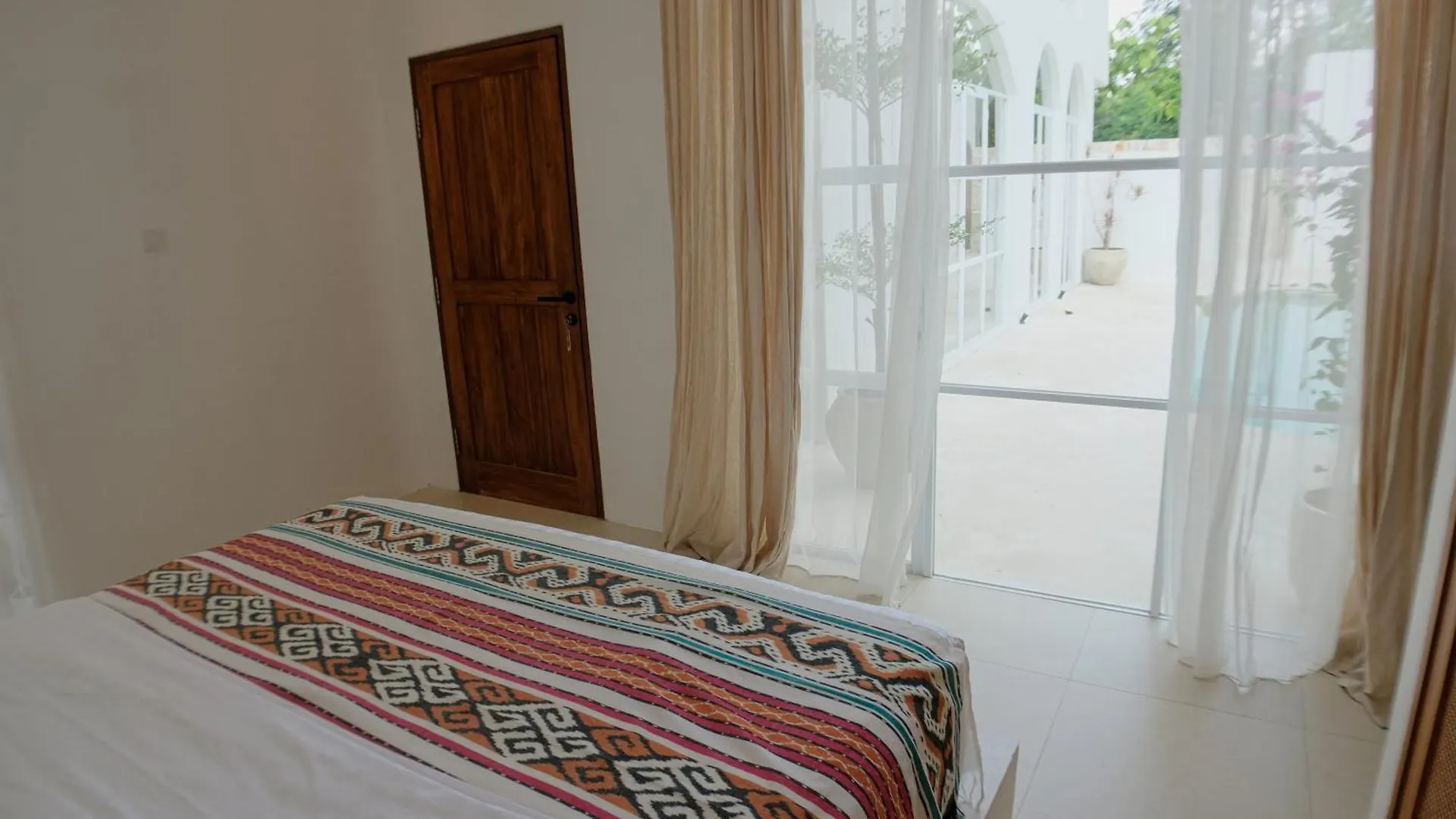 Close To Jimbaran Beach, 3Br With Private Pool Indonesia