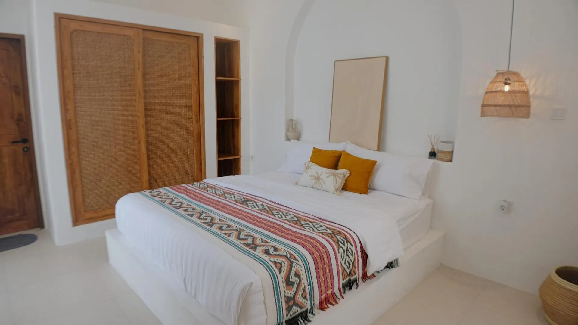 Close To Jimbaran Beach, 3Br With Private Pool