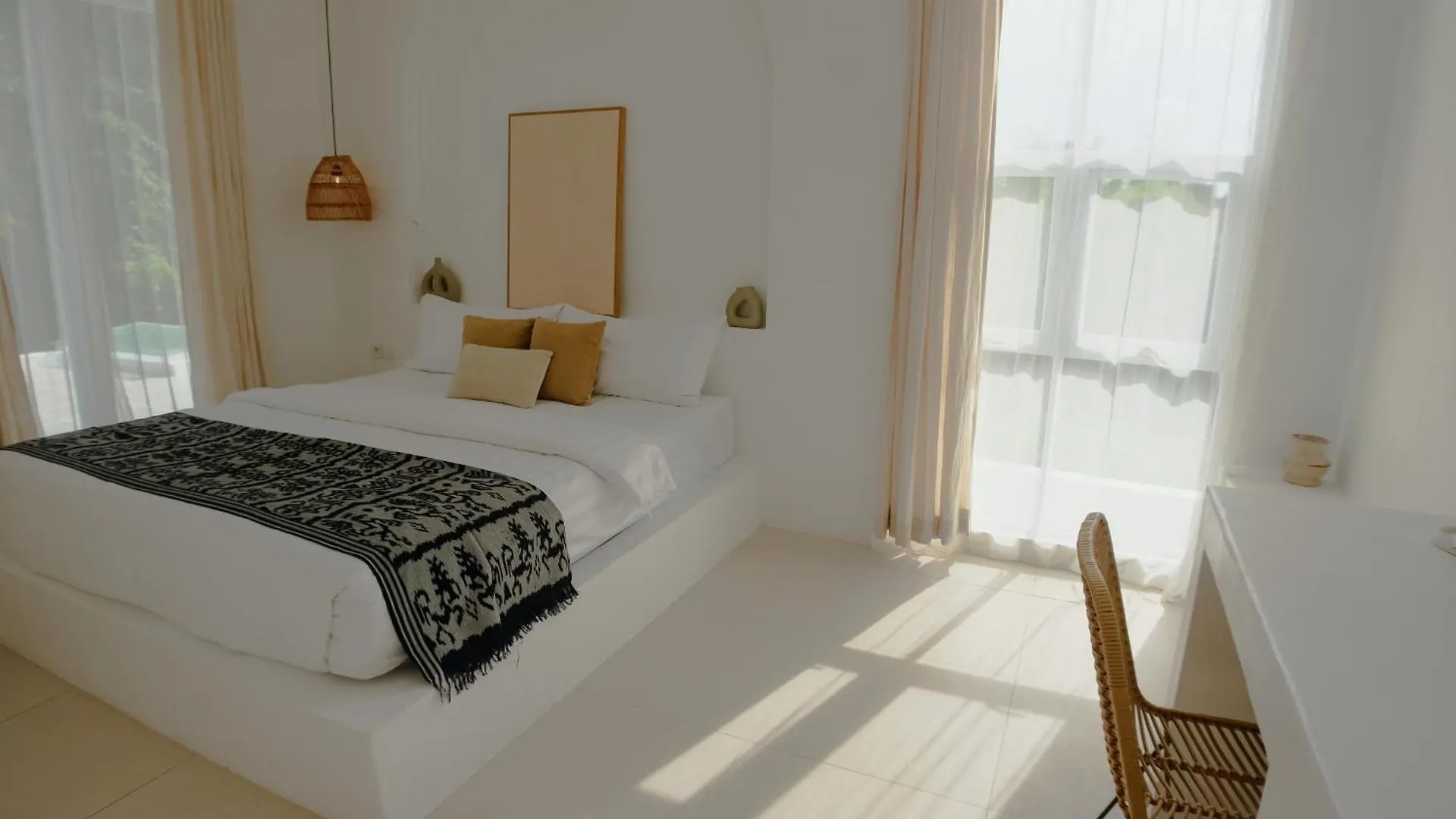 Close To Jimbaran Beach, 3Br With Private Pool Villa